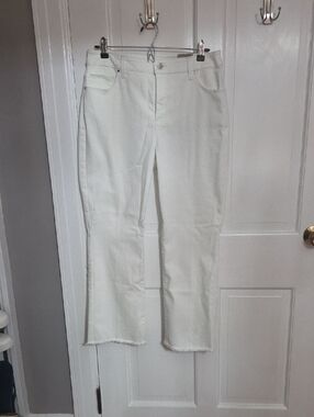 Chicos White Raw Hem Gurlfriend Flare Ankle Jeans